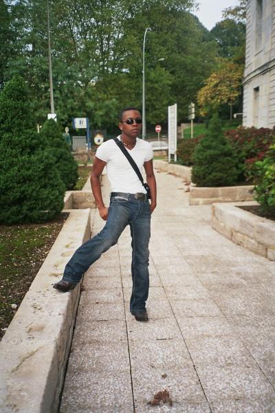 MOI TOUJOURS DANS LA RUE BERSOT A BESANCON